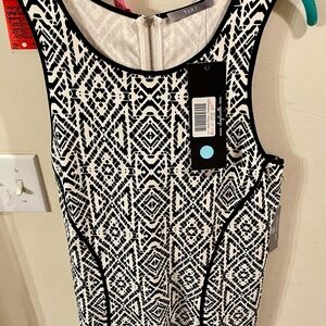 Tart Monochrome Geometric Pattern Dress